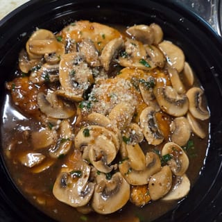 Chicken Marsala dinner